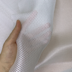Сетка 3D трехслойная Air mesh 160 гр/м2 (Ширина 150см), цвет Белый (на отрез) в Бийске